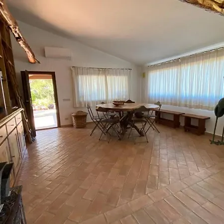 Villa Rubia D Villa *